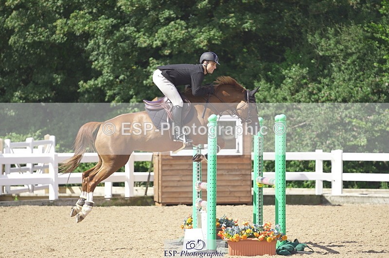 230729A-111106-04769 - Cls 21 Discovery & 1m Open