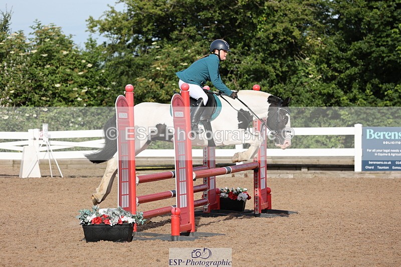 240629A-080638-02407 - Cls 16 British Novice and 80cm Open