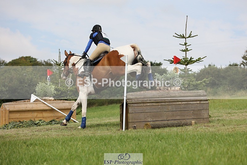 240831A-125321-03021 - 064-Rachel.Brockington-LYNWOOD.CLEAR.CUT