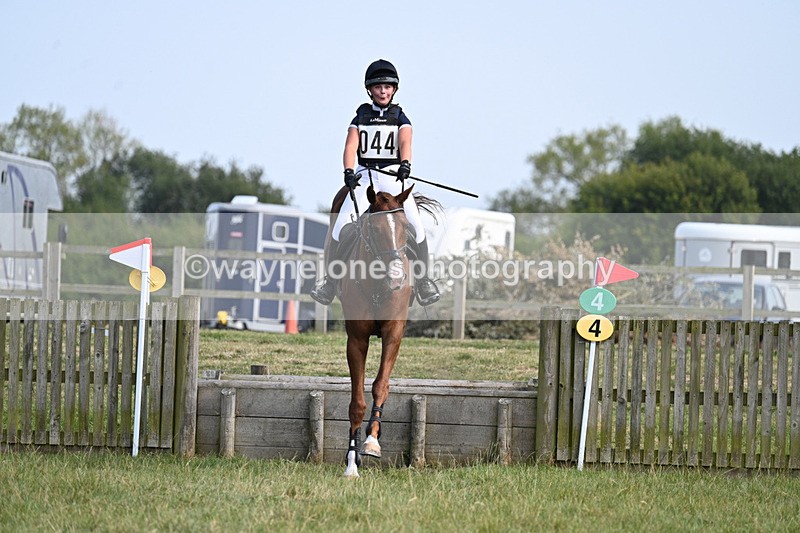 WJ7_7974 - 80cm XC Time 15:07 to 15:25