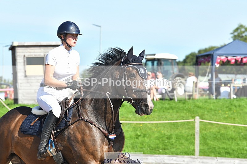 230903A-111622-03858 - Cls 13 1.05m Amateur Quali