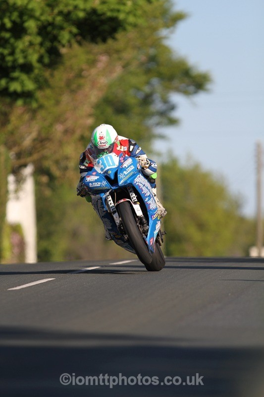 IMG_4970 - Thursday Practice  TT 2013