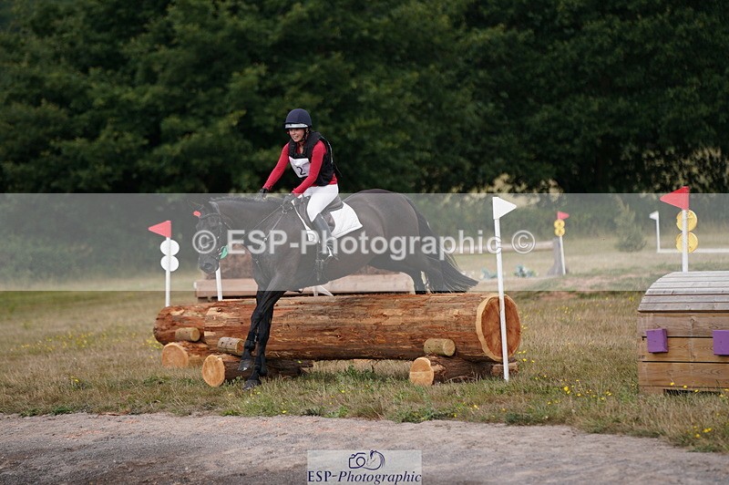 250802A-100840-01264 - A-002-Hannah.Cliffe-RV.OLIE