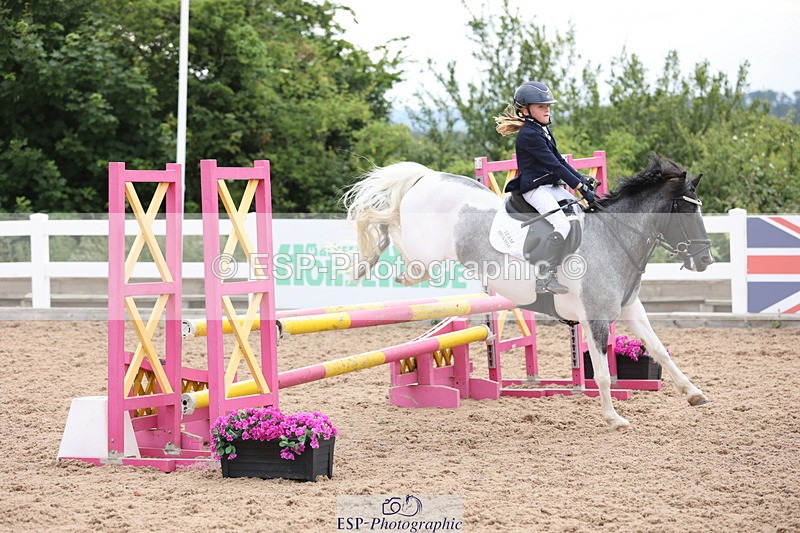 240630A-175540-16224 - Cls 28 Stepping Stones 128cm + 138cm