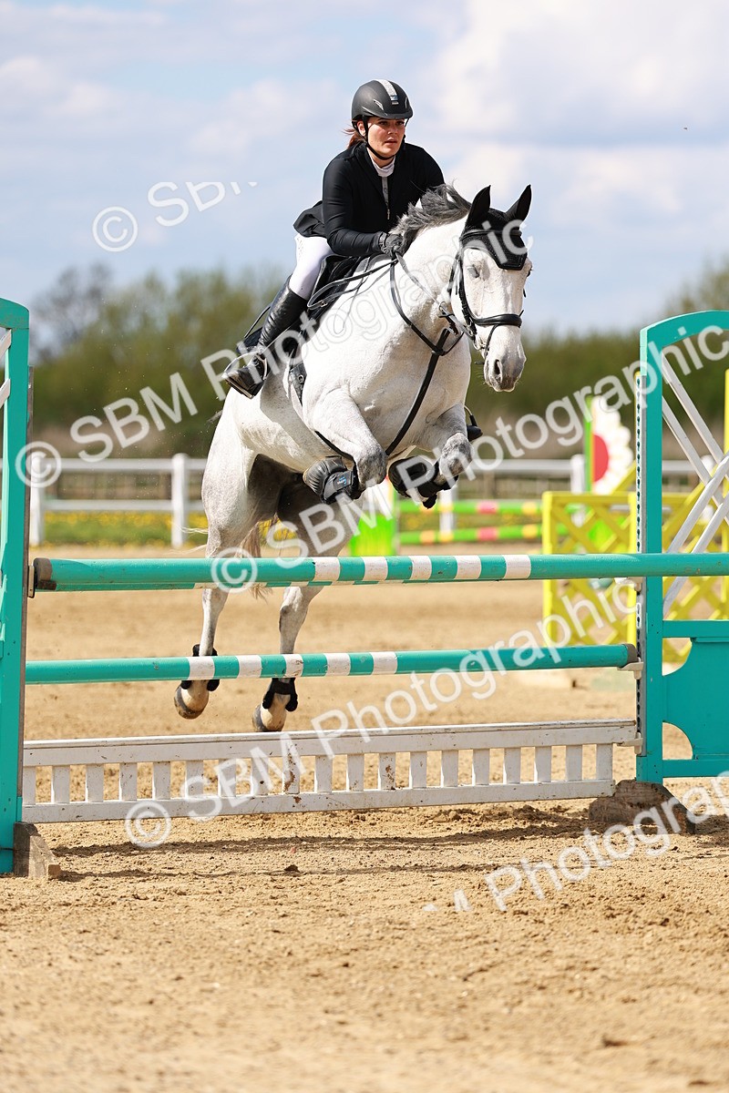 SBM_002147 - Class 4 - Senior Newcomers - 1.10m
