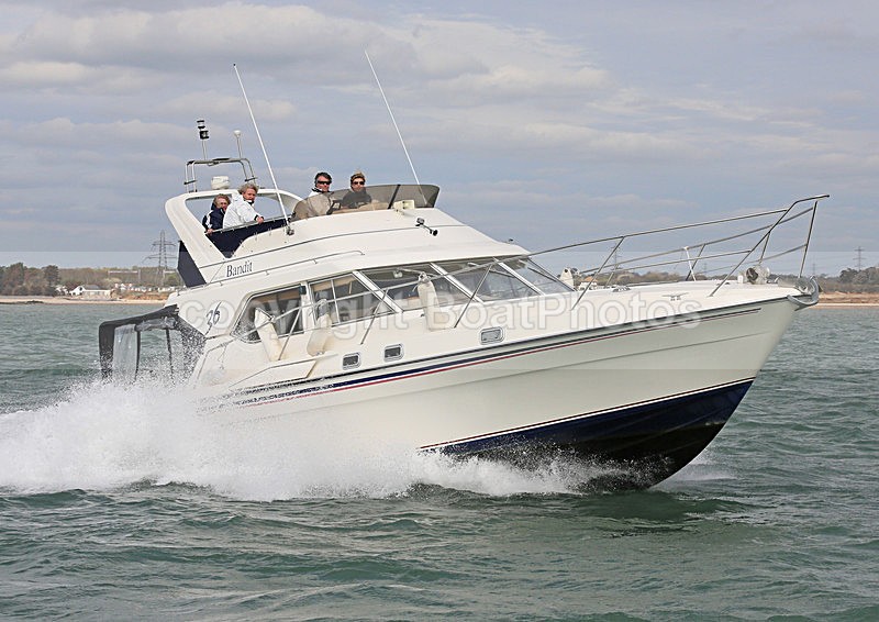 140412 BANDIT 36 SEDAN WT7A4558 - Flybridge Cruisers