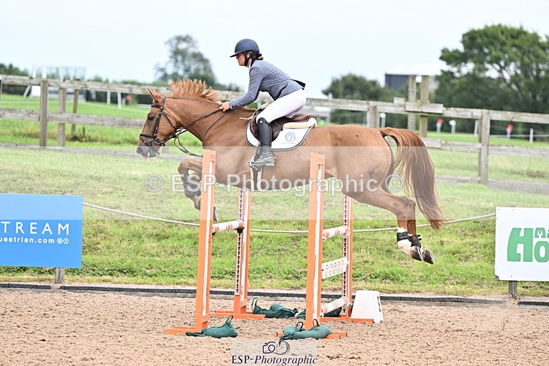 240828A-164147-01402 - Cls 5 Snr Foxhunter and 1.20m Open