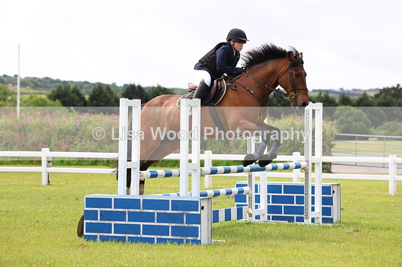 3E7A6489 - Class 8: Junior 90cm