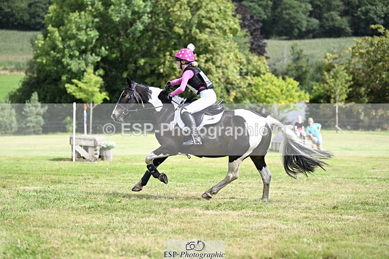 240825X-104338-31430 - 70cm XC 10.00 to 11.00