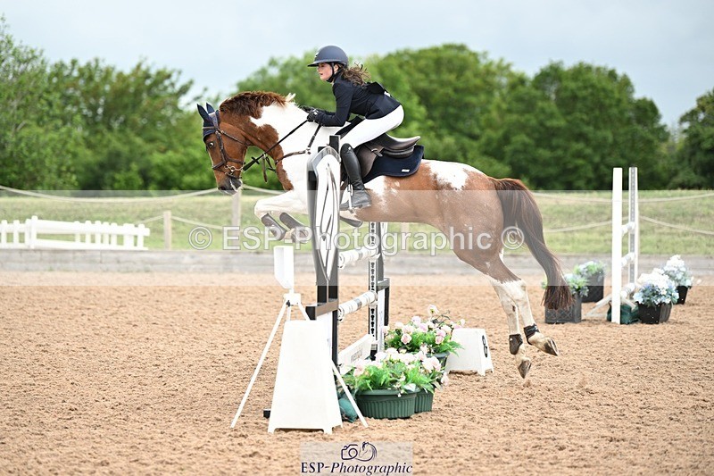 250607-121648-01047 - Cls 10 Pony Newcomers and 1m
