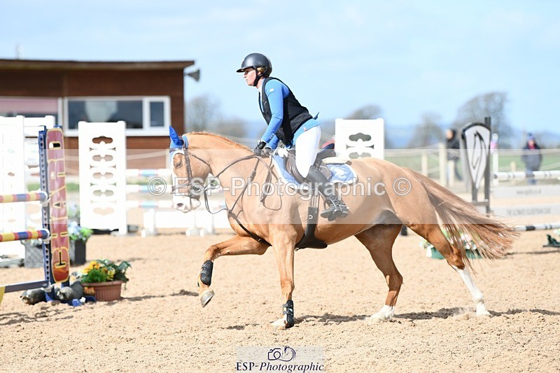 250328-110705-00672 - Cls 2 Snr Newcomers