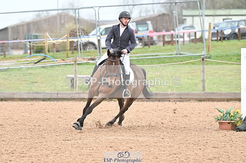 240405A-093614-00437 - Cls 1 Snr 1.05m & 1.10m