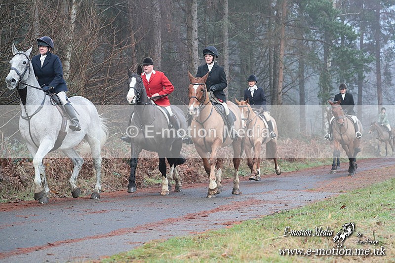 HUPY 261224 392 - Pytchley with Woodland Hunt Boxing Day Meet 26th December 2024