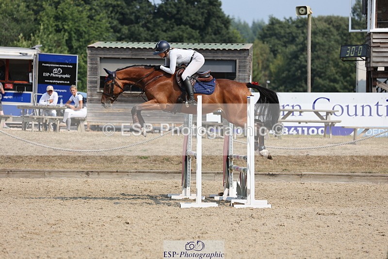 250816A-105556-00901 - Cls 3 Snr British Novice