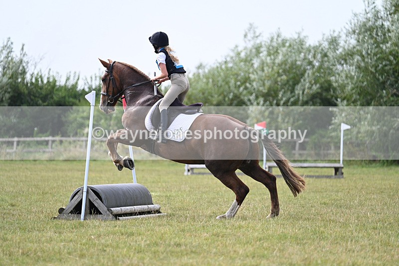 WJ7_6879 - 60cm XC Time 12:55 to 13:19
