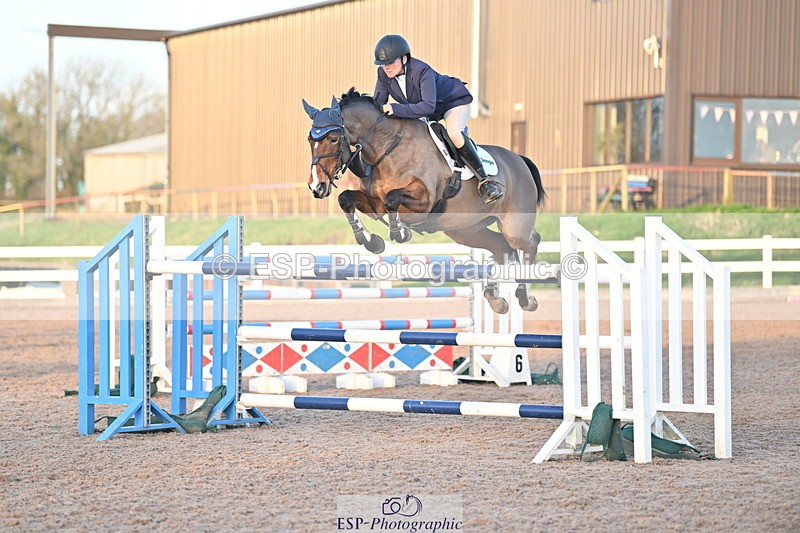 231210A-152607-02914 - Cls 22 National 1.30m & 1.40m