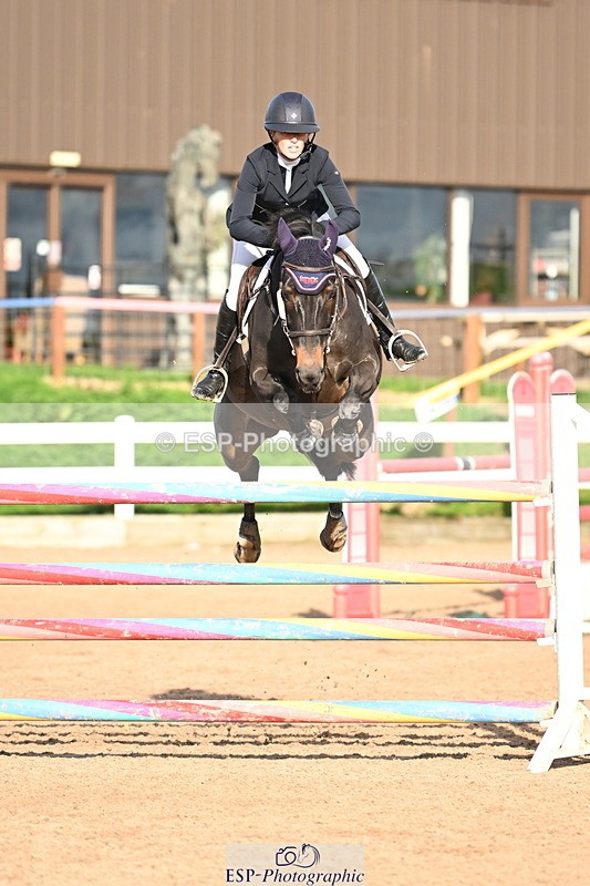 241023A-153721-01242 - Cls 5 Foxhunter and 1.20m Open