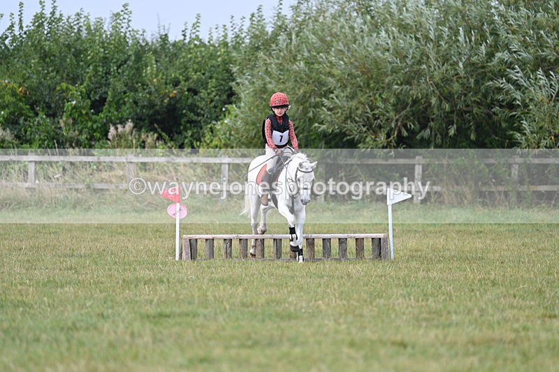 WJ7_5816 - 40cm XC Time 10:37 to 10:56
