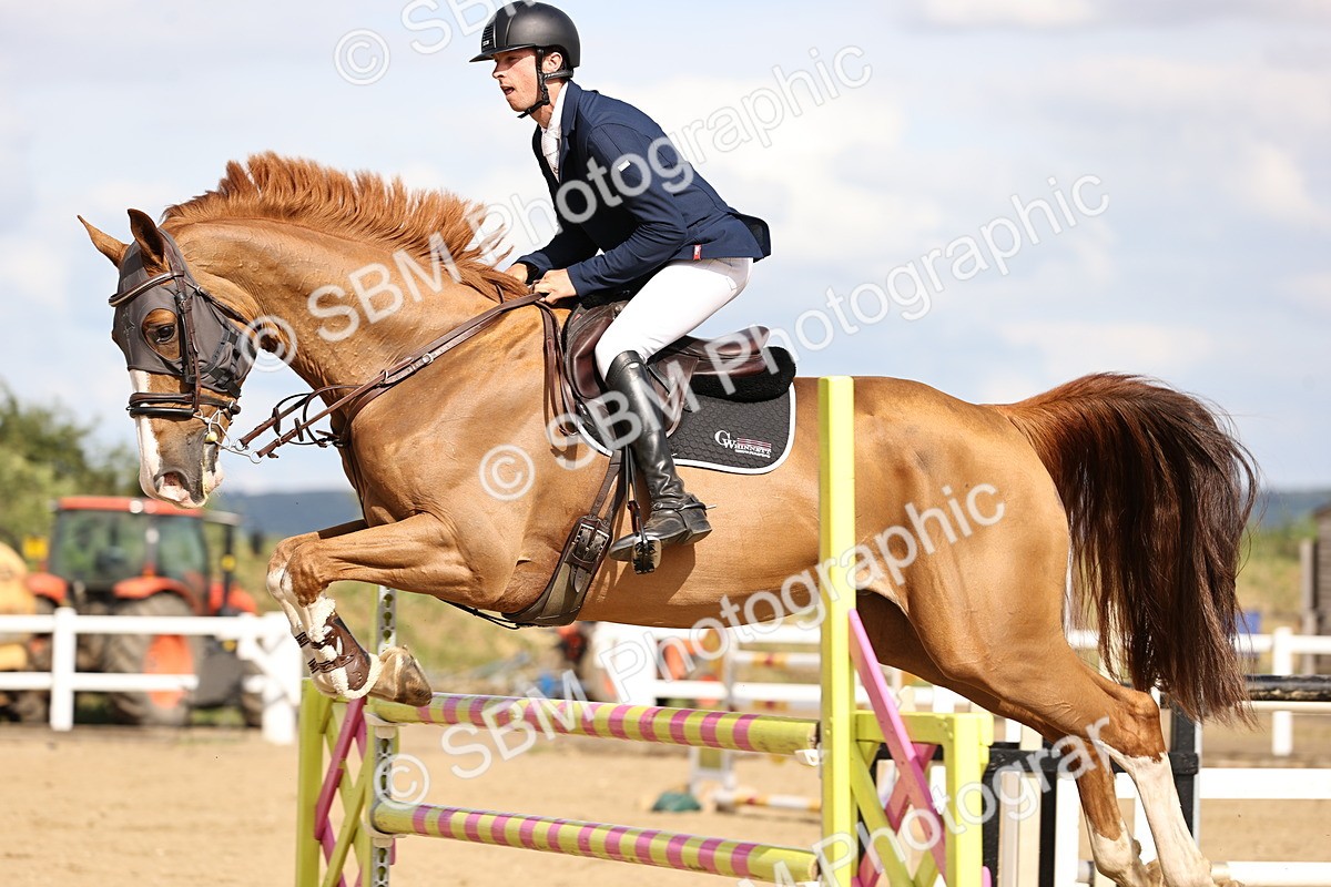 SBM_003698 - Class 13 - Senior Foxhunter - 1.20m