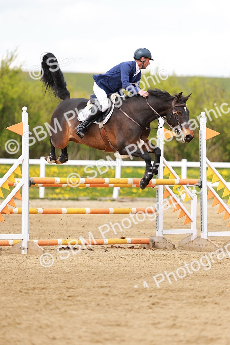 SBM_002280 - Class 4 - Senior Newcomers - 1.10m