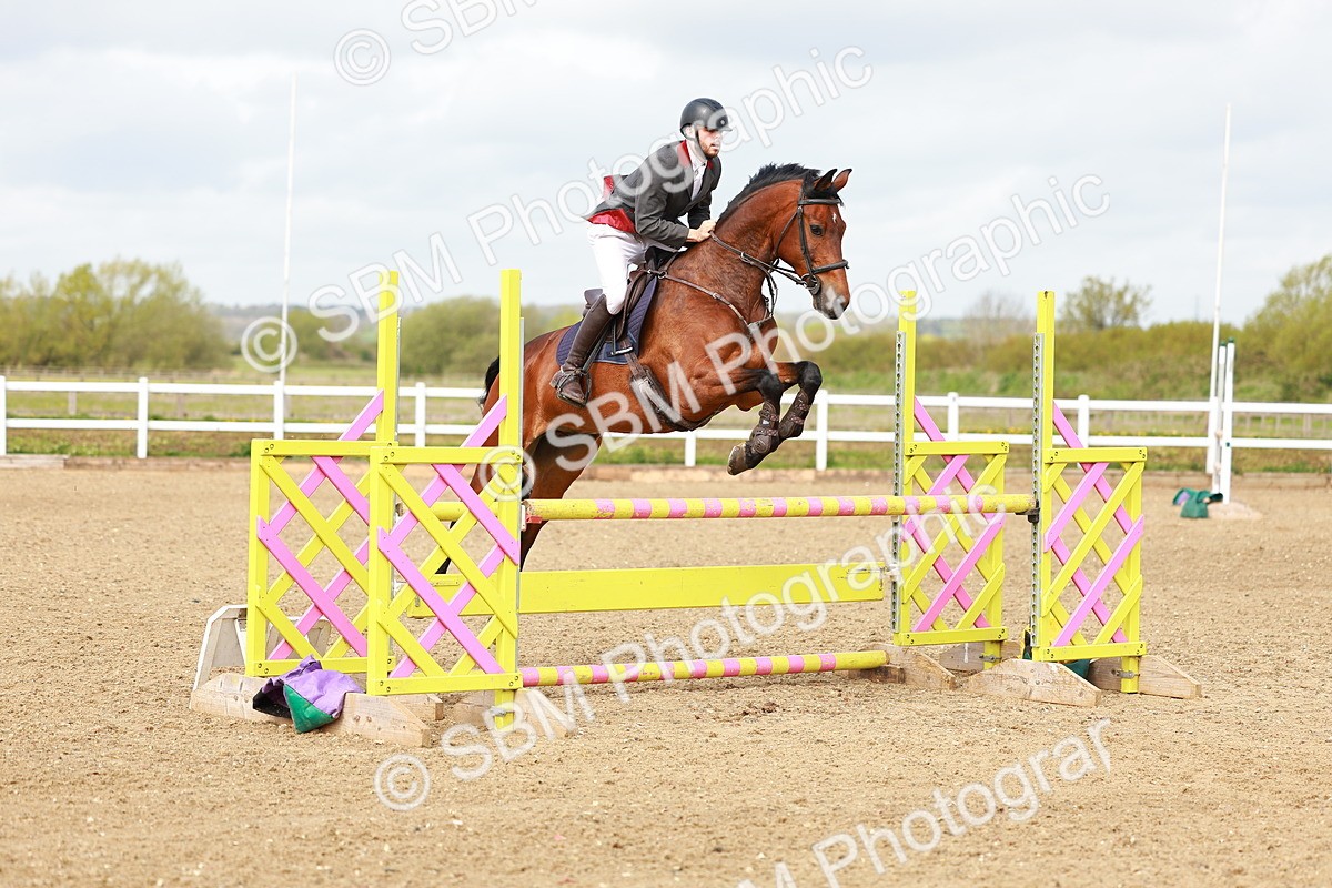 SBM_002140 - Class 9 - Senior Discovery - 1.00m