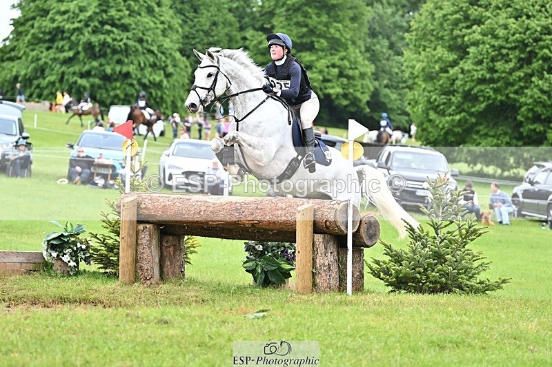 240525-154409-17272 - 225-SLEEHAUN_DANCER-Megan_Lawrence