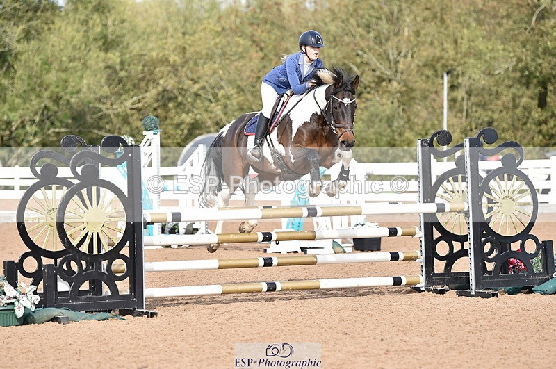 231015A-131054-08229 - Cls 25 95cm Amateur Q 2nd R