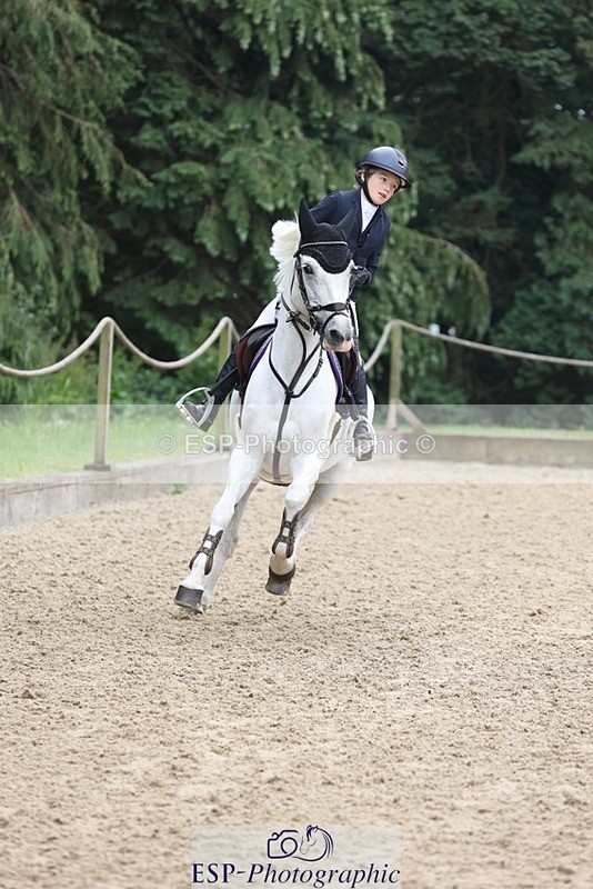 230618-101805-10052 - Cls 19 Pony Intro 1m