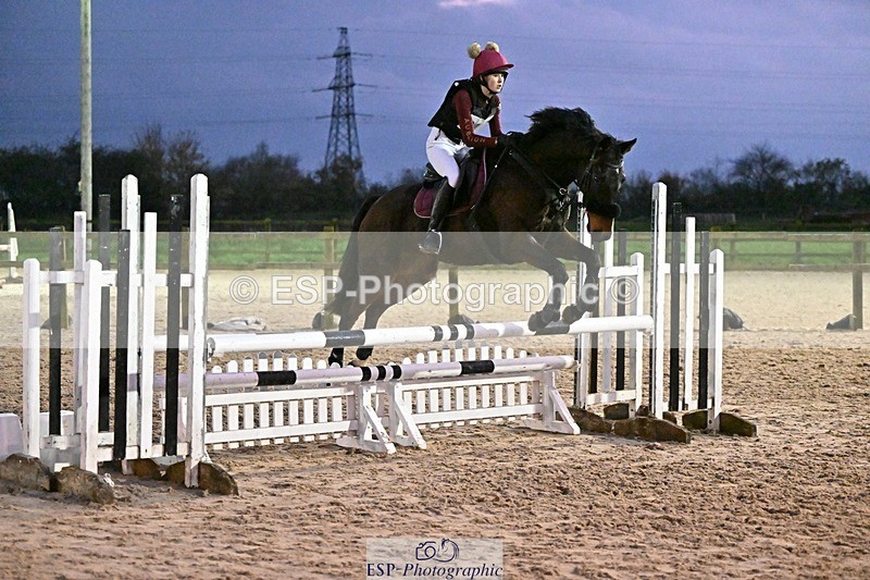 241110-165204-01506 - 90-95cm Arena Eventing