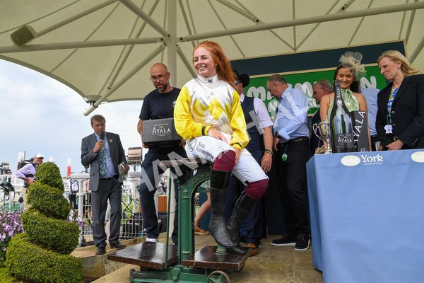 170623-Race 1-Kihavah-0157 - Race 1 2.00pm Queen Mother's Cup Handicap