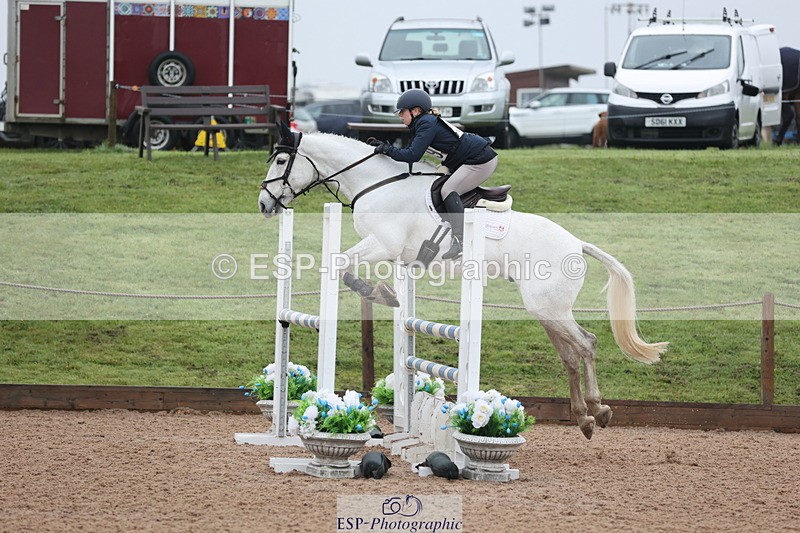 250418-152849-06153 - 319-Flora.Lickiss-MR.MONTY.DON