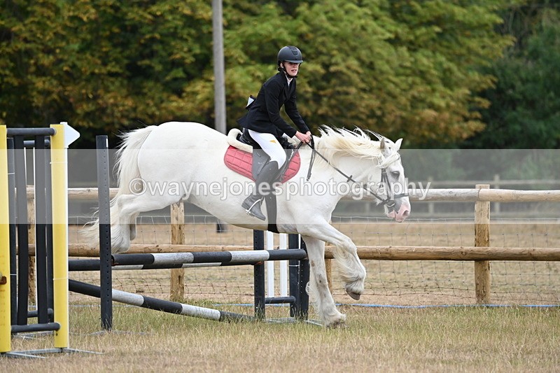 WJ6_0884 - Class 14 Intermediate Jumping 75cm