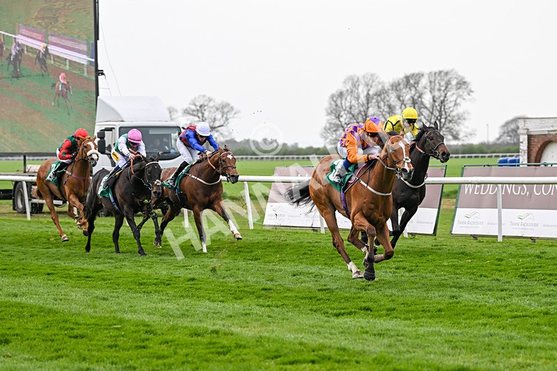 120425-Race 3-Paborus-1047 - Race 3