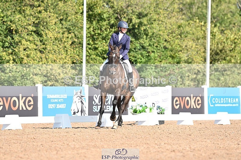 250816-100229-03034 - 096-Louisa.ChattingFirst.Mohican.II