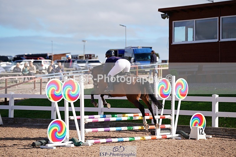 250921-111428-02618_Cls 2122 Club and Schools 70cm - 078-335-8627