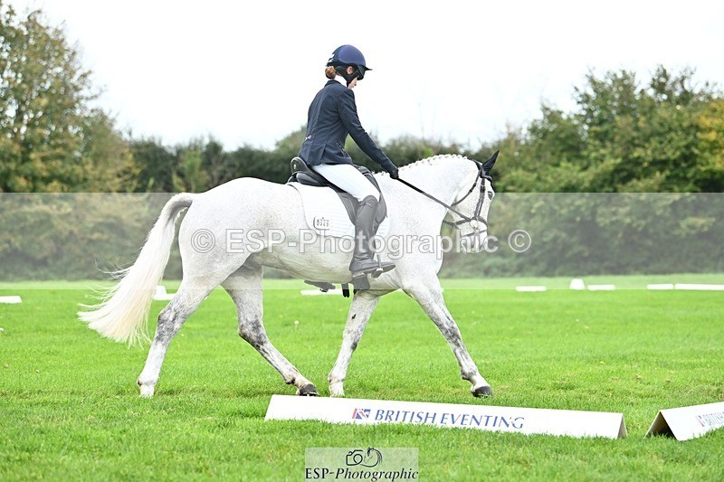 241024-122845-02754 - 326-Eloise.Hawtin-TULLIBARDS.CLONEENAGH.TED