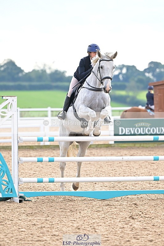 241004A-151053-02686 - Fri 12 1.15m Members Cup