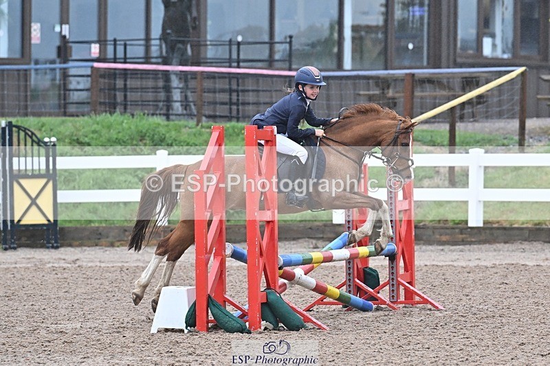 250527-160054-00132 - Clear Round and60cm