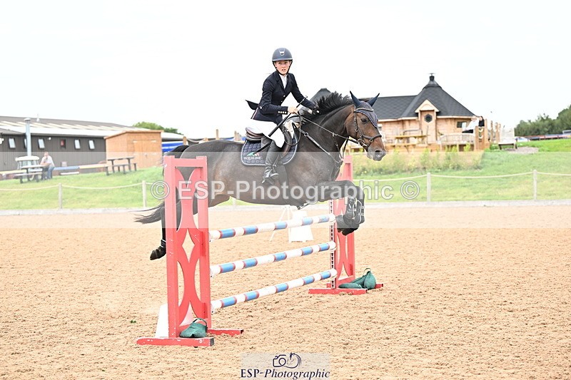 240828A-124750-00460 - Cls 3 Snr 1.05m Open