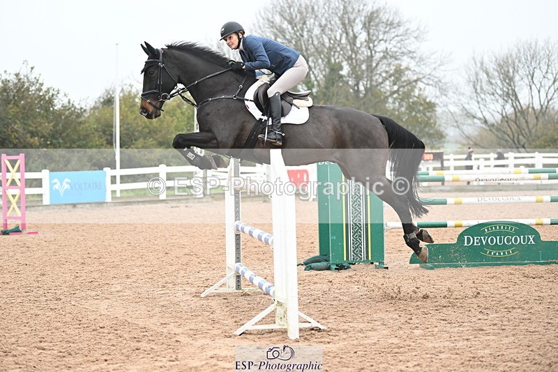 241102A-125516-04673 - SAT Cls 15 Foxhunter and 1.20m Open