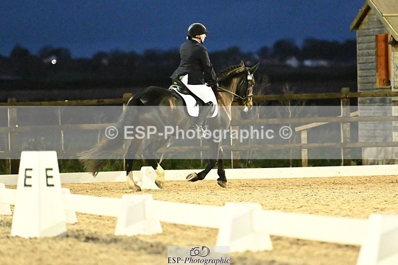 231105-170830-04608 - Cls 5 Novice 27 17.00 to End