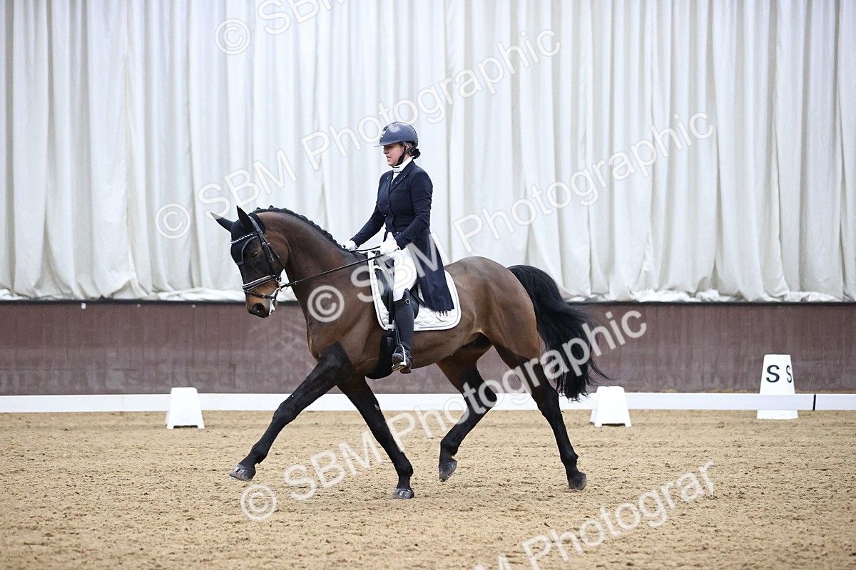 SBM_001335 - Class 21 -23 - FEI INT1-GP-Junior-Junior fsm