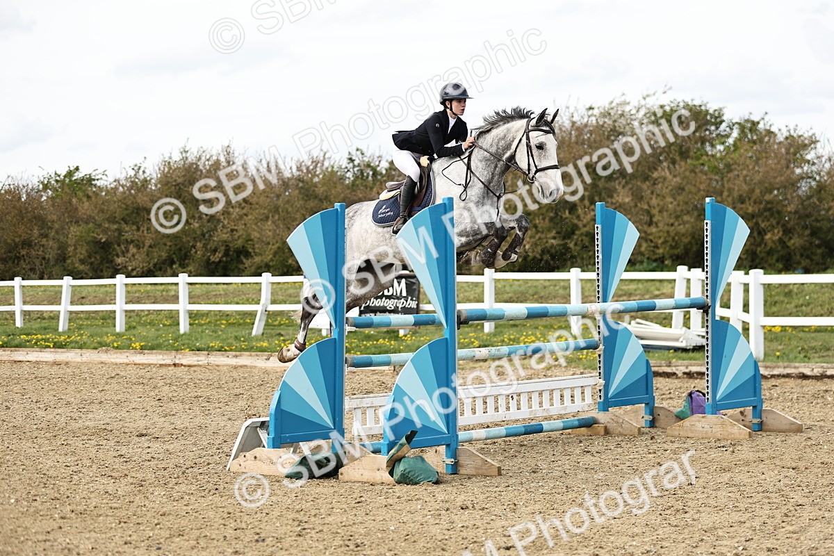 SBM_001498 - Class 5 -Senior Foxhunter - 1.20m