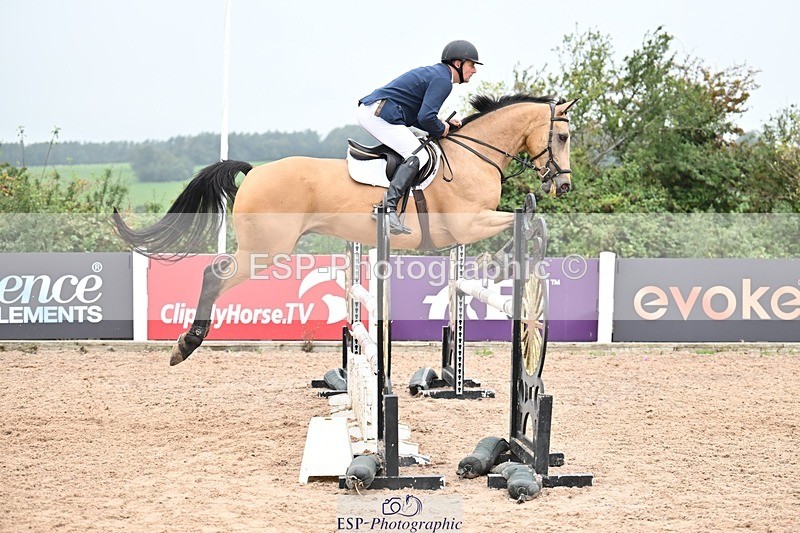 250917-125404-00565 - Cls 3 Snr 1.05m Open