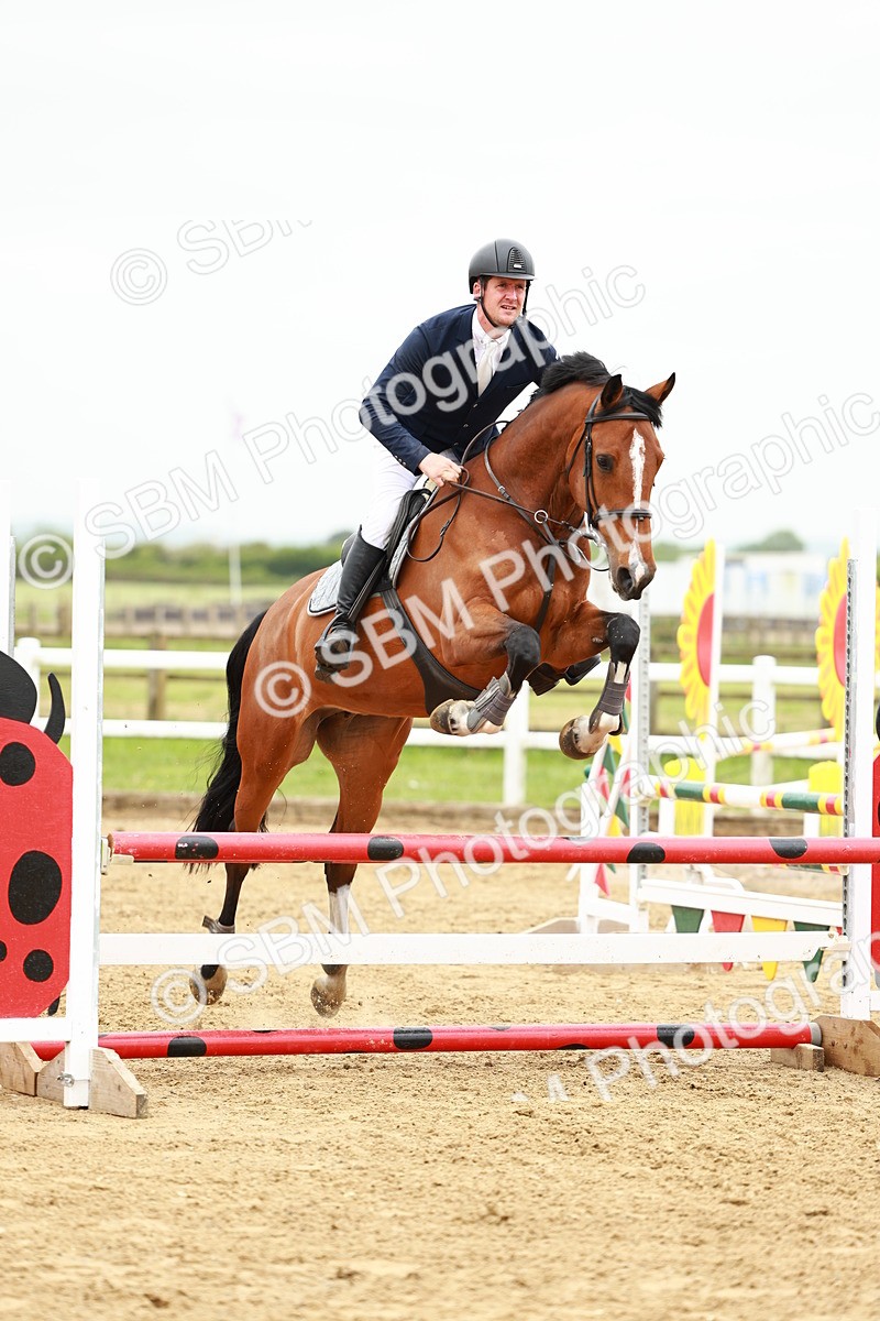 SBM_000375 - Class 2 - Senior British Novice - 90cm