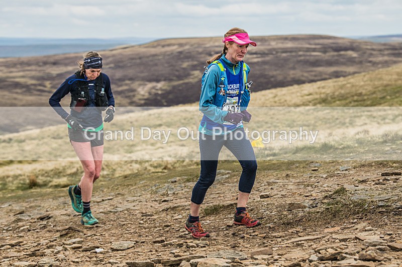 3 Peaks-947 - The 3 Peaks Race Saturday 27th April 2024