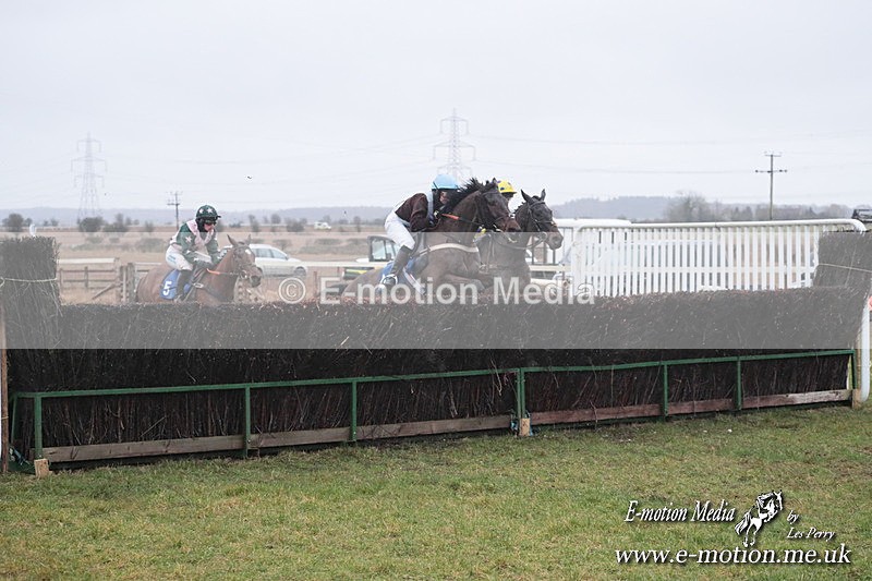 PtP 260125 742 - Cocklebarrow Point-to-Point racing with the Heythrop Hunt 26/01/25