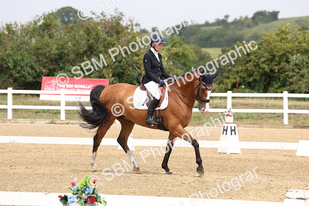 SBM_006253 - Class 6 - novice 6 - 11.50-12.46