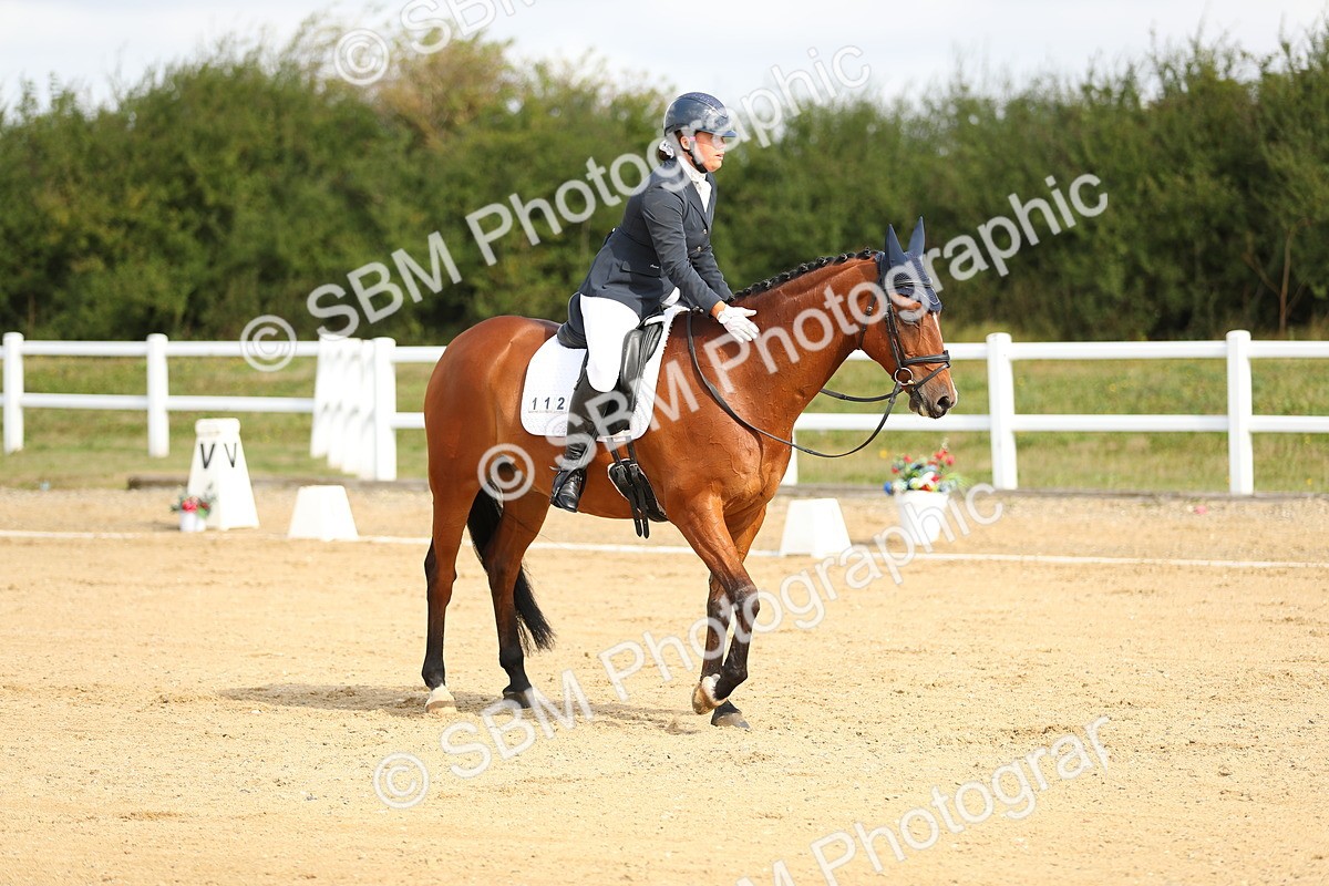 SBM_015502 - Class 14 - Novice 23 - 10.29-11.32