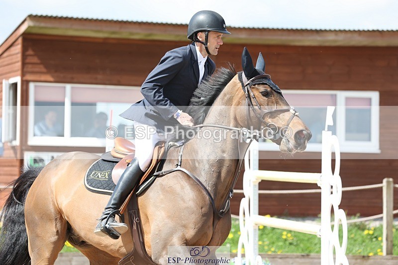 250427-125102-16804 - Cls 12 - 2 Star Big Tour L Ranking GP start to break